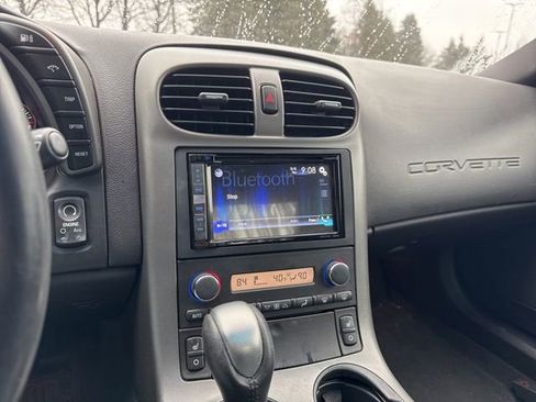 Used 2007 Chevrolet Corvette Coupe w/ Preferred Equipment Group image 9