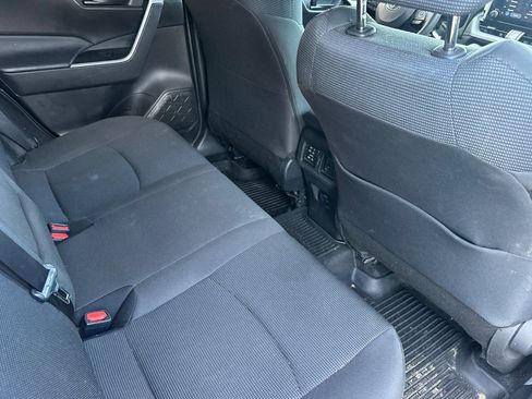 Used 2024 Toyota RAV4 LE FWD image 18