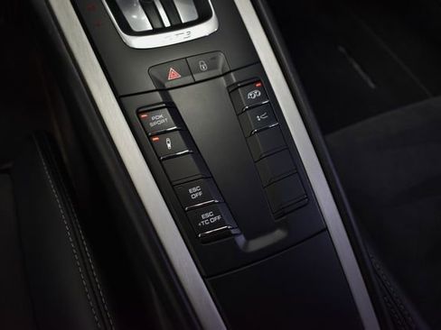 Used 2015 Porsche 911 GT3 image 17