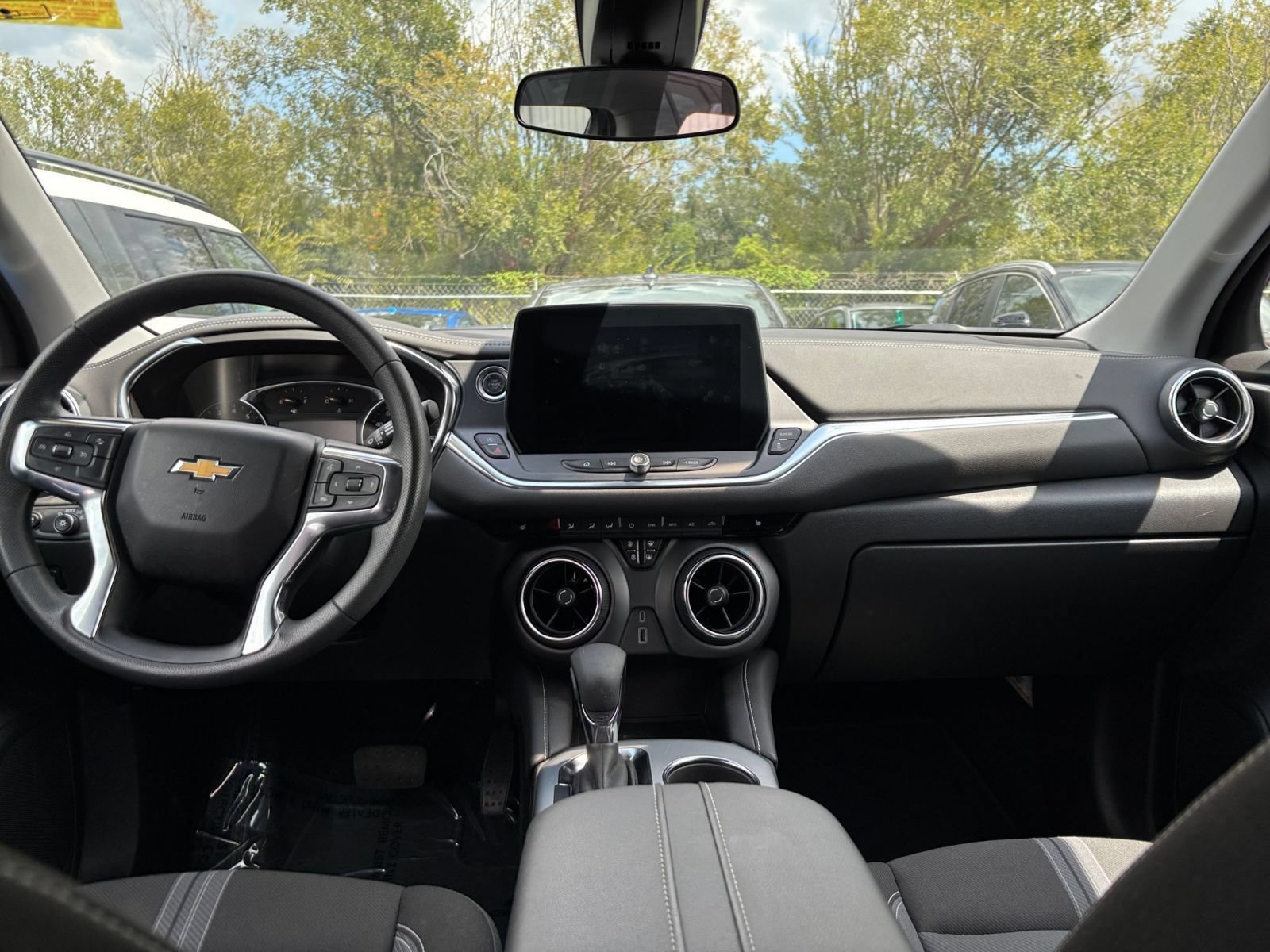 Used 2026 Chevrolet Blazer LT FWD image 32