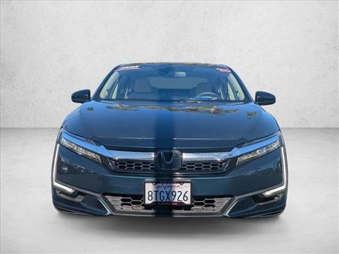 Used 2020 Honda Clarity Plug-In Hybrid image 2