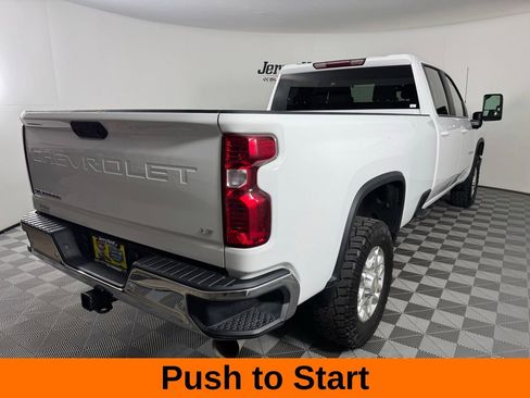 Used 2023 Chevrolet Silverado 3500 LT w/ Convenience Package AWD/4WD image 7
