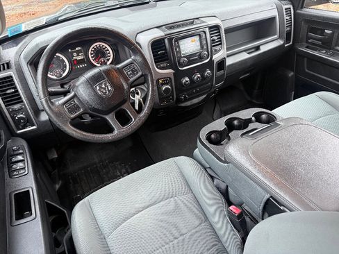 Used 2015 RAM 1500 Express image 8