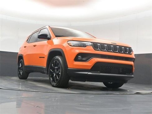 New 2026 Jeep Compass Latitude image 44