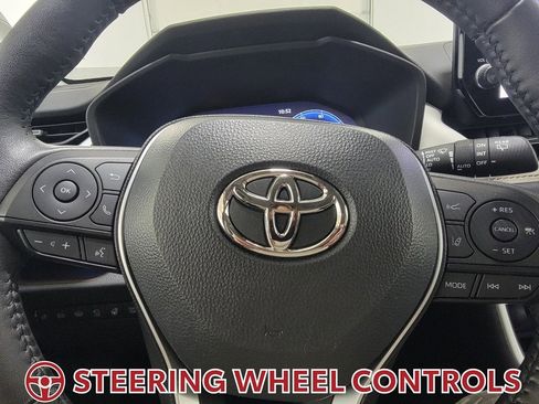 Used 2023 Toyota RAV4 Limited image 19