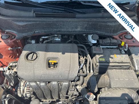 Used 2025 Kia Seltos S AWD/4WD image 29