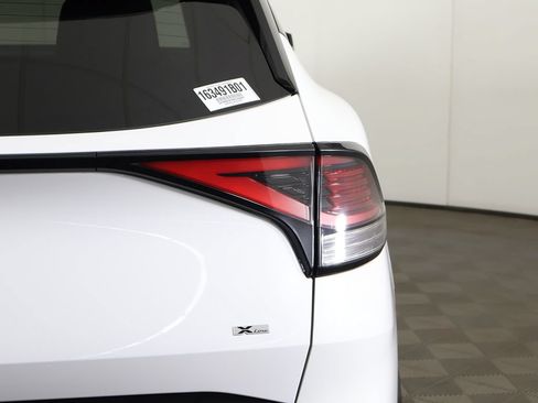 Used 2024 Kia Sportage X-Line AWD/4WD image 16