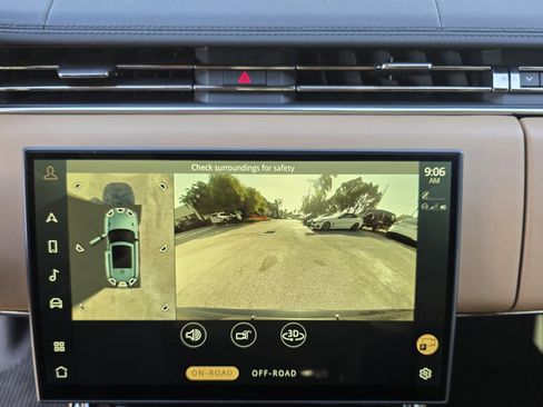 Certified 2023 Land Rover Range Rover Sport SE AWD/4WD image 22