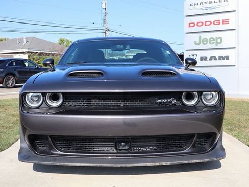 Used 2023 Dodge Challenger SRT Hellcat Widebody image 5
