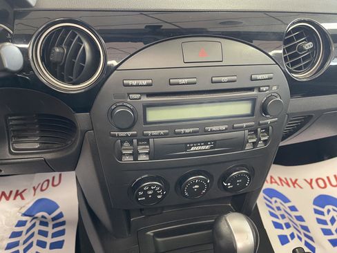 Used 2006 MAZDA MX-5 Miata Grand Touring w/ Premium Pkg image 16