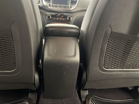 Used 2018 Hyundai Tucson SEL image 20