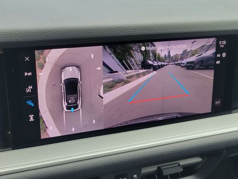 Used 2025 Porsche Cayenne Coupe image 17