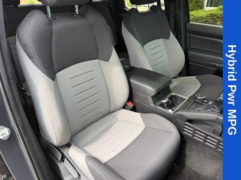 Used 2024 Toyota Tacoma TRD Sport AWD/4WD image 11