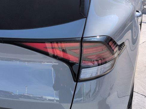 Certified 2024 Kia Sportage SX image 11