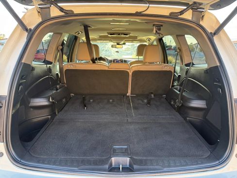 Used 2016 Honda Pilot Touring image 29