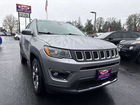 Used 2020 Jeep Compass Limited image 9