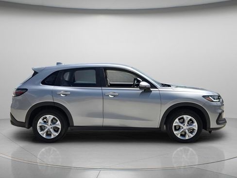 Used 2024 Honda HR-V LX image 4
