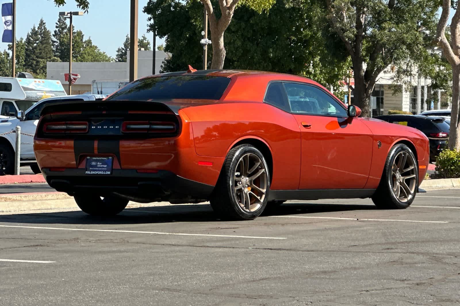Used 2023 Dodge Challenger SRT Hellcat RWD image 2