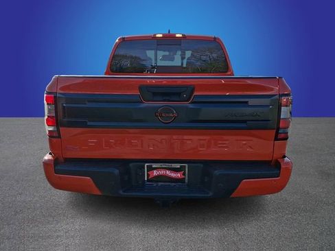 Used 2025 Nissan Frontier PRO-4X w/ Tow Package image 5