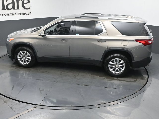Used 2018 Chevrolet Traverse LT FWD image 49