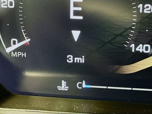 New 2026 GMC Sierra 1500 Elevation image 12