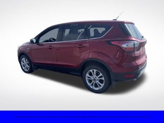 Used 2017 Ford Escape SE AWD/4WD video 3