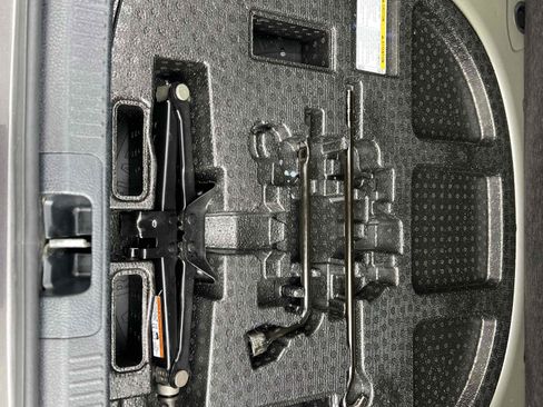 Used 2021 Toyota Camry SE w/ Convenience Package image 44