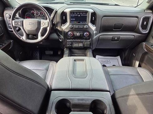 Used 2021 Chevrolet Silverado 1500 LT Trail Boss w/ Convenience Package II image 13