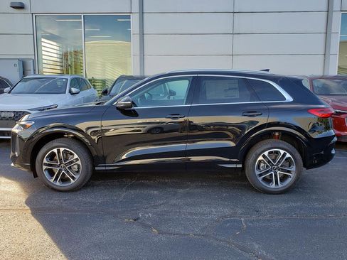 New 2025 Audi Q5 Premium image 2