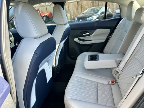 New 2026 Nissan Sentra SL w/ Floor Mat Package FWD image 35