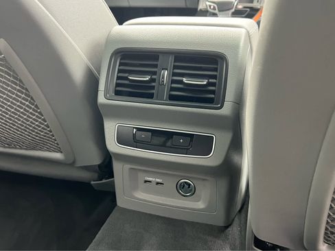 Used 2023 Audi Q5 2.0T Premium Plus w/ Premium Plus Package image 24