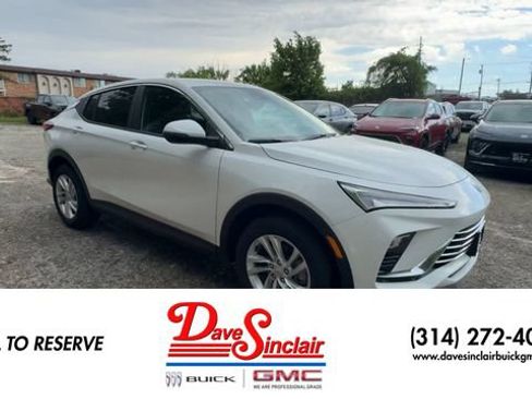 New 2026 Buick Envista Preferred w/ Advanced Safety Package FWD image 2