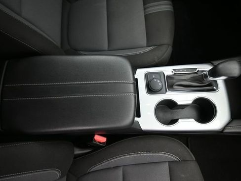 Used 2024 Chevrolet Blazer LT image 29