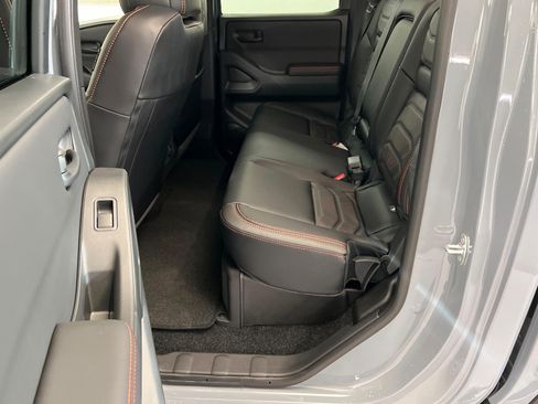 New 2026 Nissan Frontier PRO-4X w/ Pro Premium Package AWD/4WD image 21