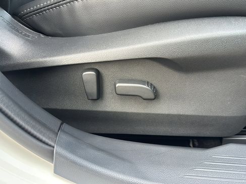 Certified 2024 Subaru Outback Touring XT image 16