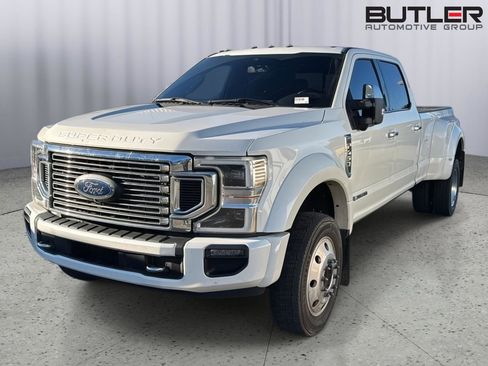 Used 2021 Ford F450 Platinum w/ FX4 Off-Road Package image 2