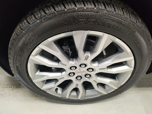 New 2026 GMC Acadia Denali w/ Super Cruise Package image 20