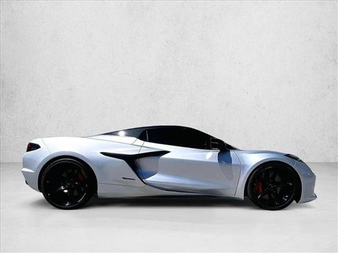 Used 2026 Chevrolet Corvette E-Ray AWD/4WD image 5