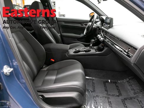 Used 2025 Honda Civic Sport image 24