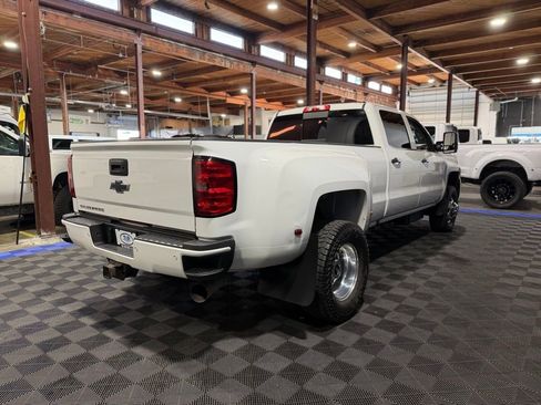 Used 2016 Chevrolet Silverado 3500 High Country w/ Duramax Plus Package image 5