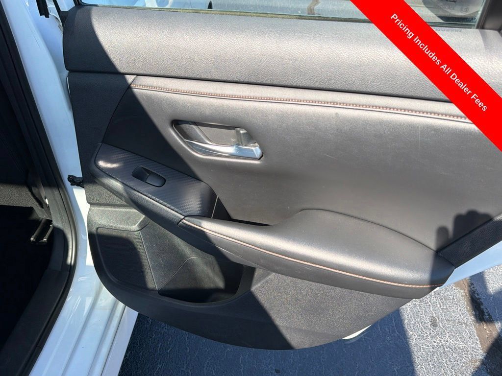 Used 2020 Nissan Sentra SR FWD image 38