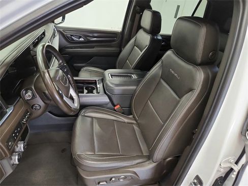 Used 2023 GMC Yukon Denali image 18