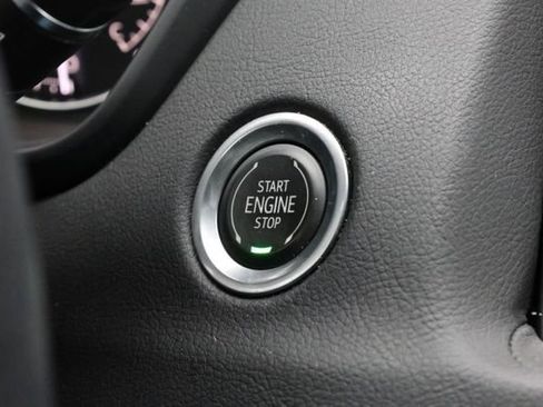 Certified 2022 Cadillac XT4 Sport image 24