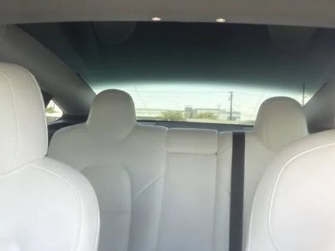 Used 2022 Tesla Model 3 Performance AWD/4WD image 6