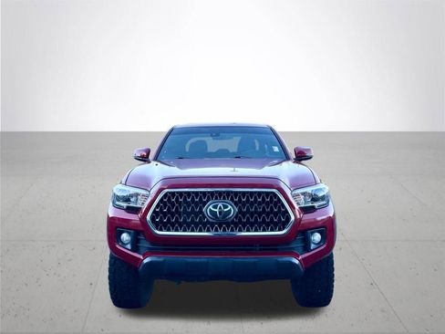Used 2019 Toyota Tacoma TRD Off-Road w/ Technology Package image 3