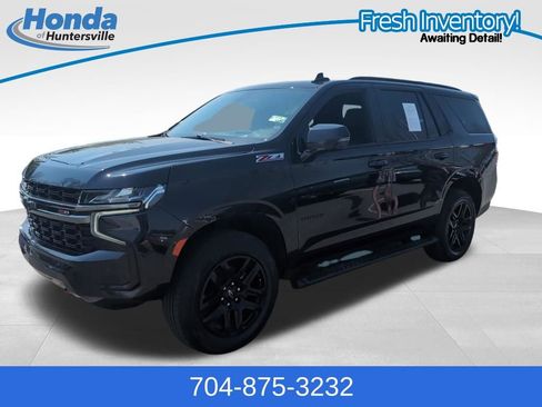 Used 2022 Chevrolet Tahoe Z71 w/ Luxury Package image 4