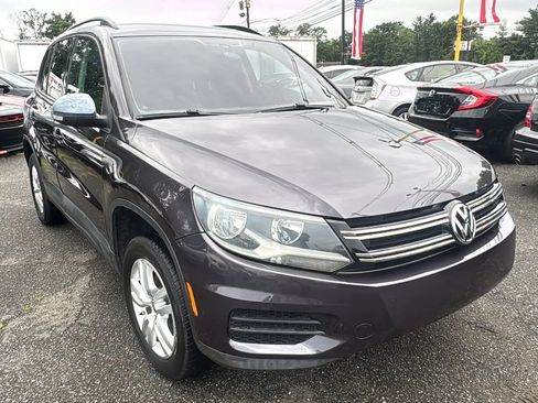 Used 2016 Volkswagen Tiguan R-Line FWD image 3