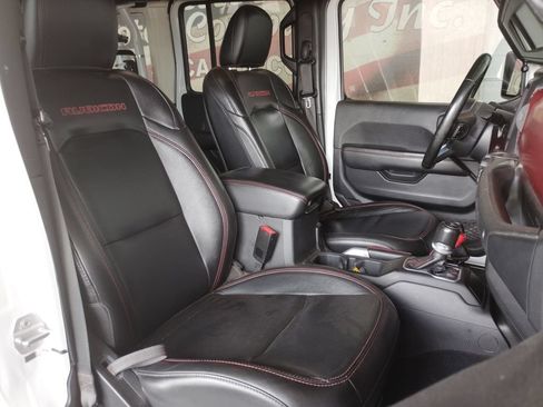 Used 2020 Jeep Wrangler Unlimited Rubicon AWD/4WD image 13