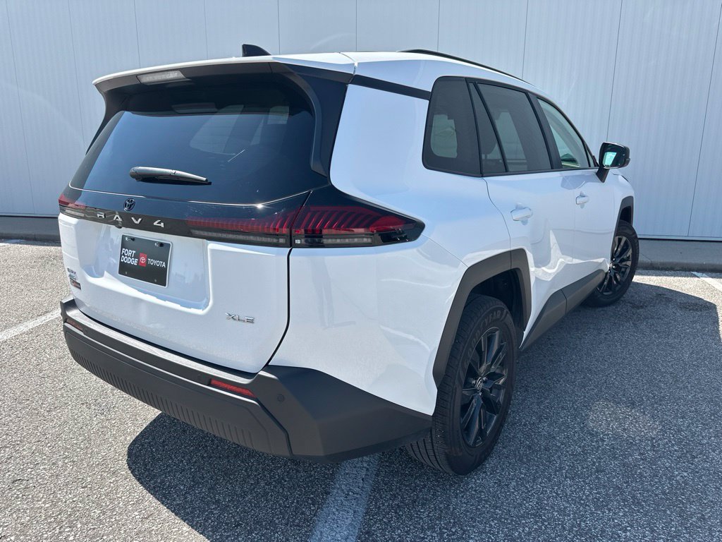 Used 2026 Toyota RAV4 XLE Premium AWD/4WD image 7