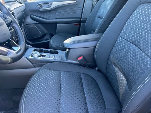 New 2026 Ford Escape Active w/ Cold Weather Package image 18